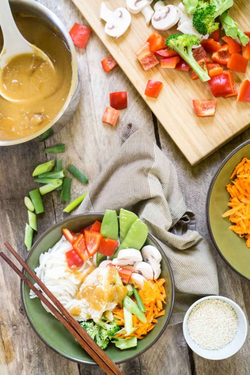 Healthy teriyaki chicken noodle bowls -featuring nupasta